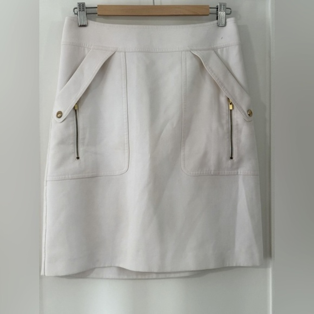 DIANE VON FURSTENBERG | white cream Skirt with Zipper Details size 6